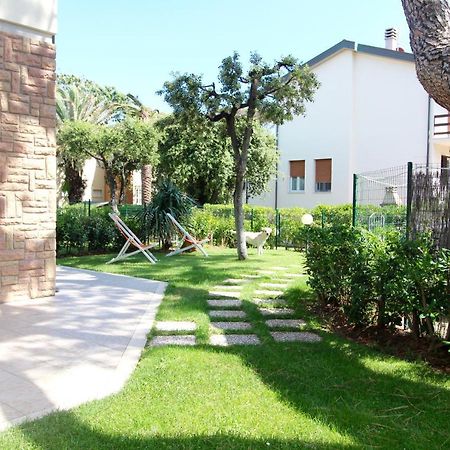 La Rosa Dei Venti Apartment San Vincenzo Bagian luar foto